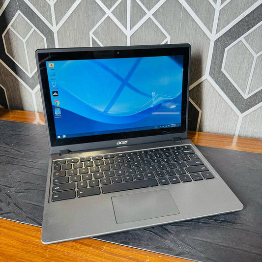 Acer Chromebook C740 Laptop Touch Screen