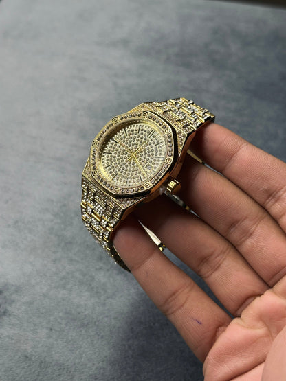 Fully Iced Out Luxury Watch – Silver & Gold Variants
