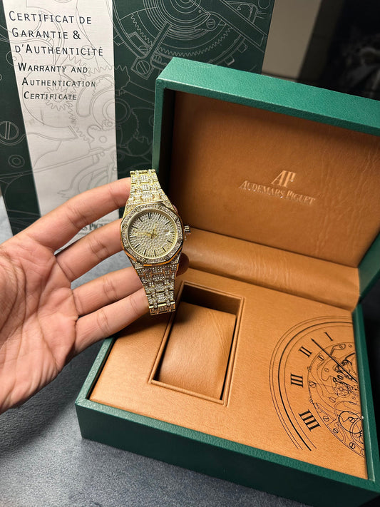 Fully Iced Out Luxury Watch – Silver & Gold Variants
